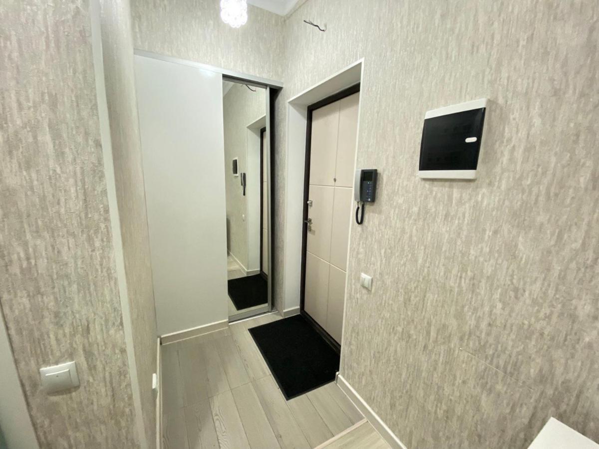 Whitehome In Panorama Park Nur-Sultan  Exterior photo